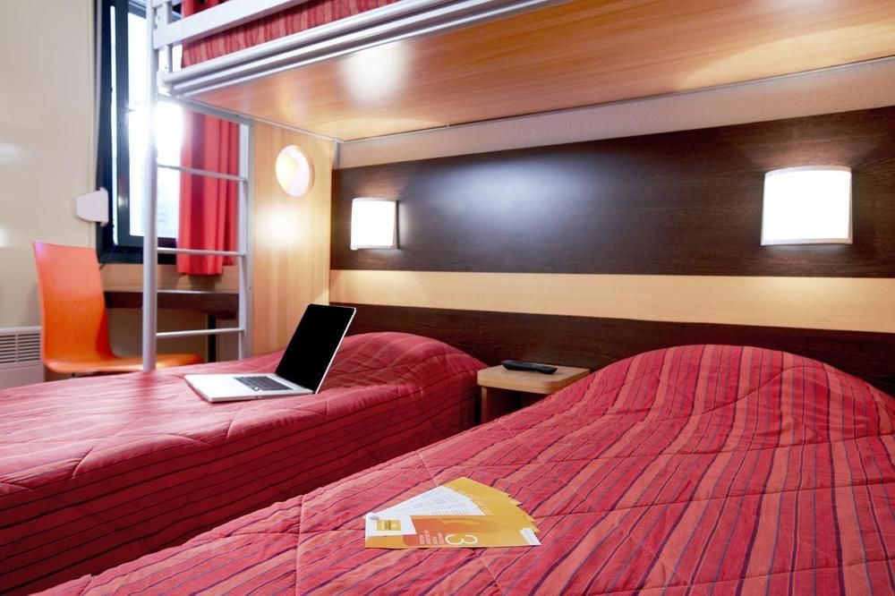 Premiere Classe Amiens Est - Glisy Hotel Екстериор снимка